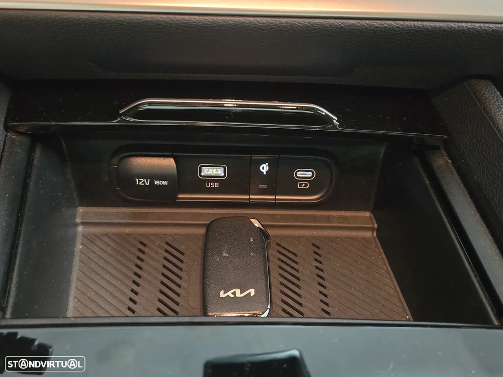 Kia Sportage 1.6 T-GDi PHEV Tech - 25