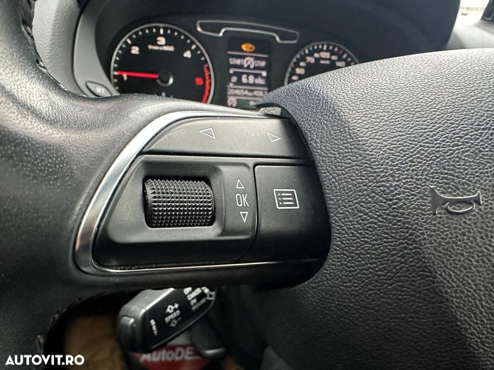 Audi Q3 - 18
