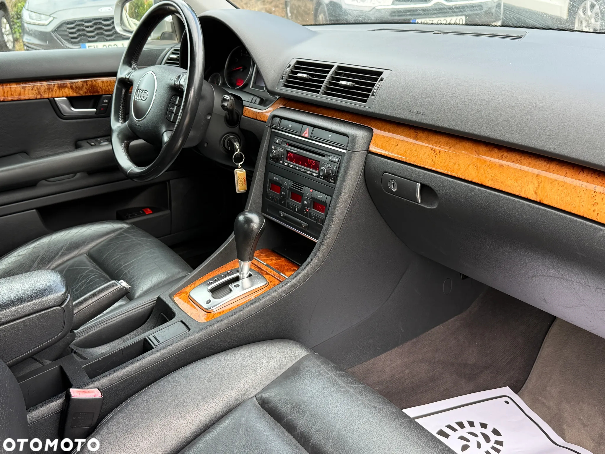 Audi A4 2.4 Multitronic - 17