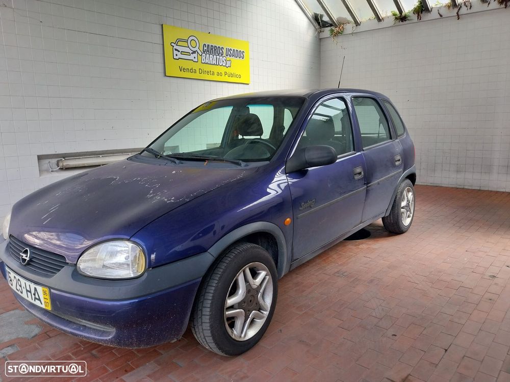 Opel Corsa 1.2 CDX - 3