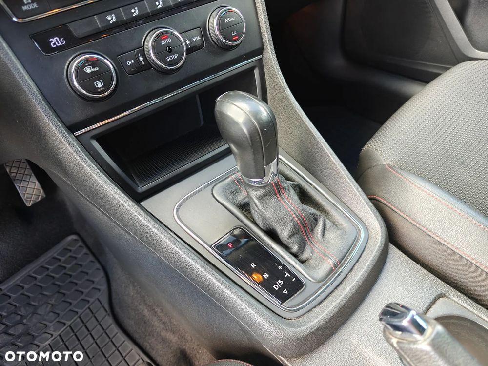 Seat Leon 2.0 TDI DPF DSG FR - 16