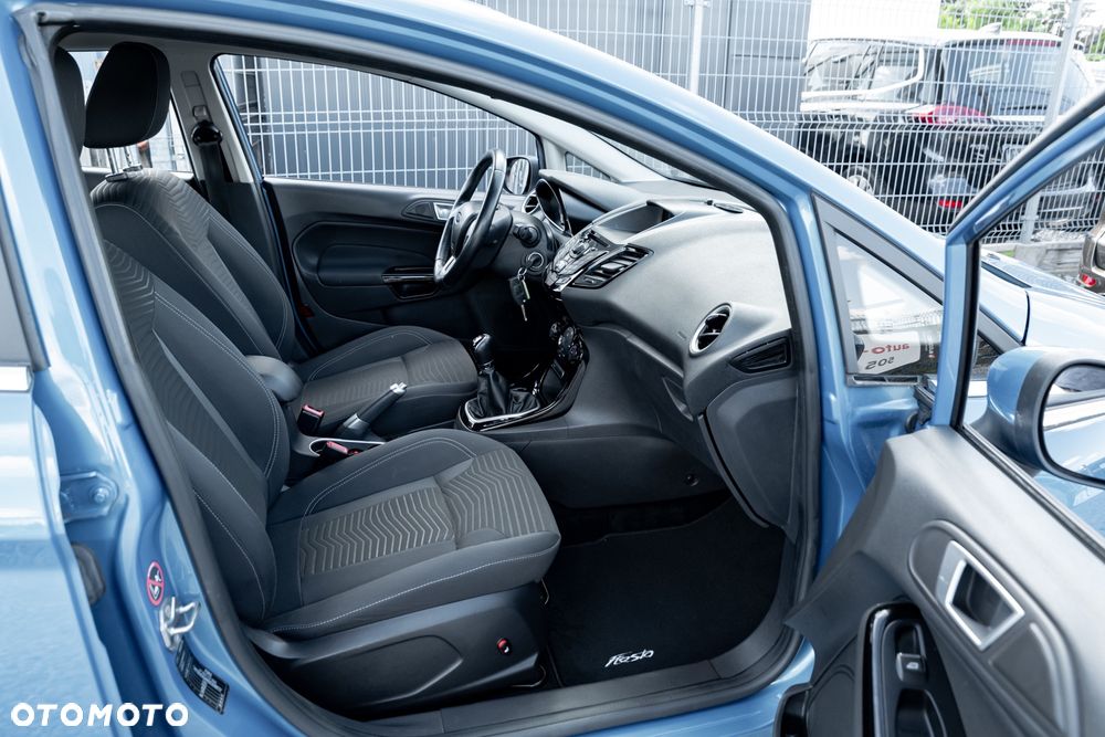 Ford Fiesta 1.0 EcoBoost Titanium - 23