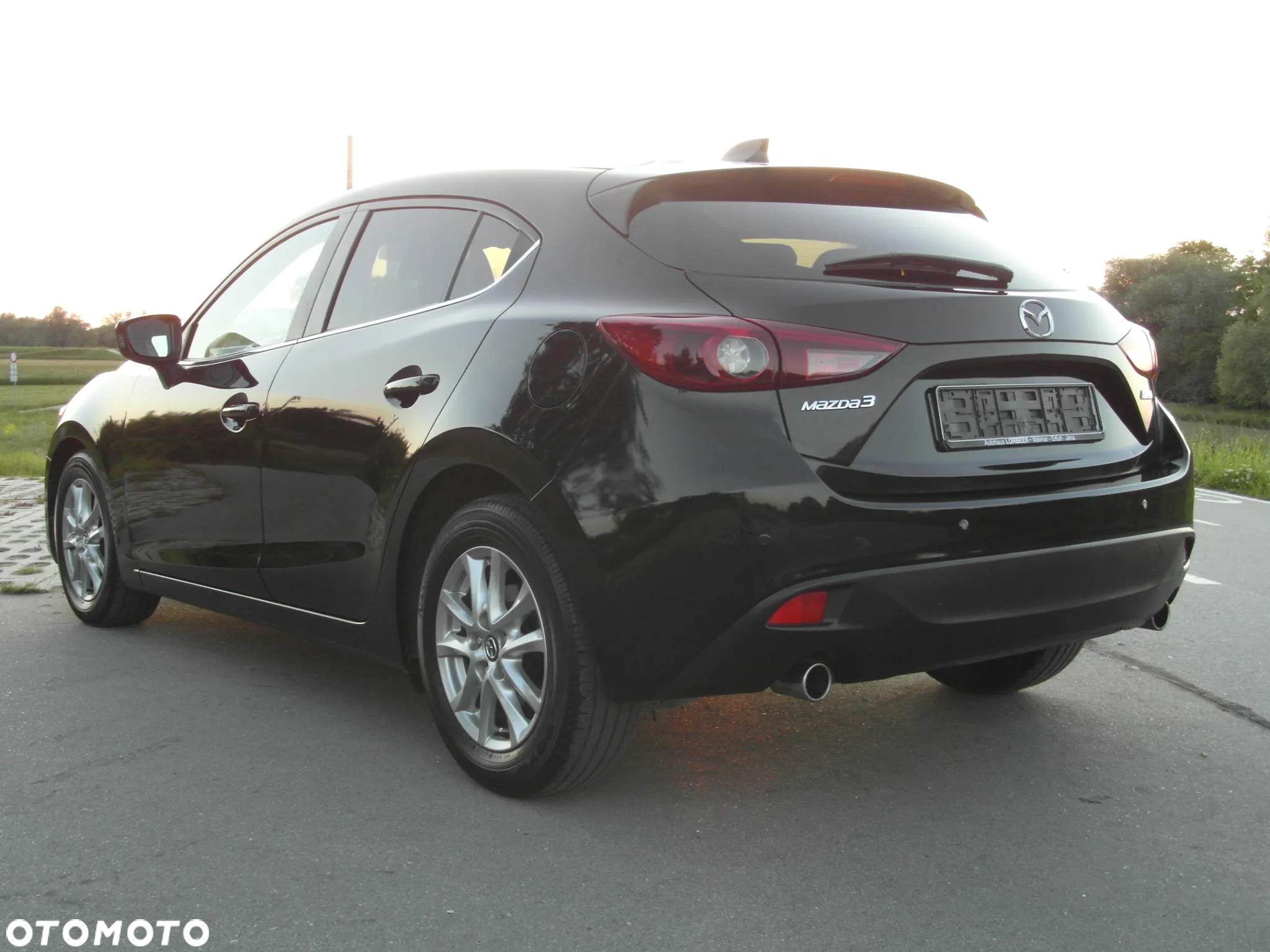 Mazda 3 SKYACTIV-G 120 Exclusive-Line - 4