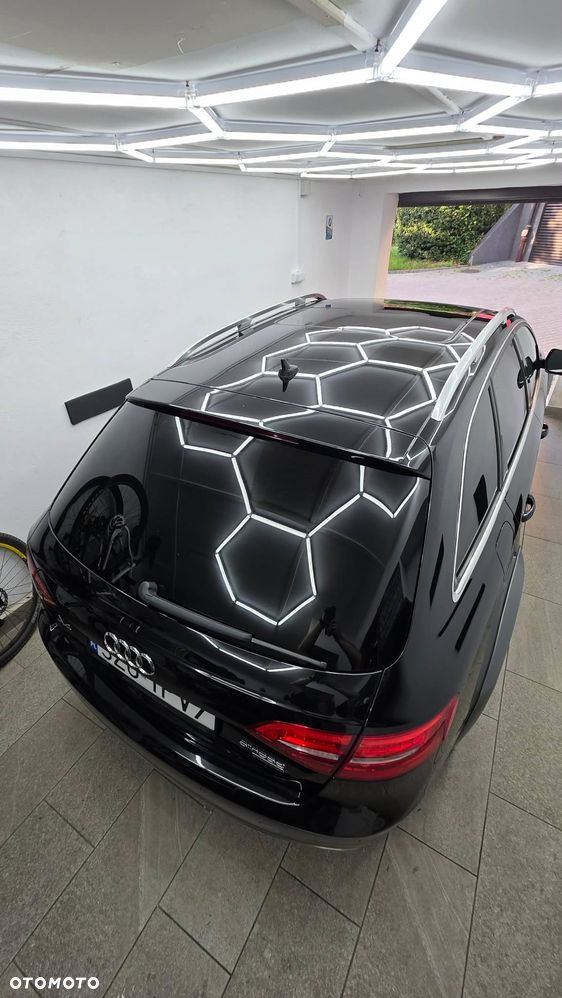 Audi A4 Allroad 2.0 TDI DPF S tronic - 22