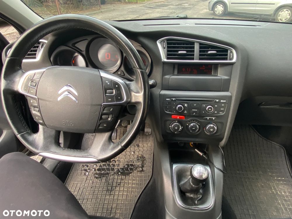 Citroën C4 1.6 HDi Attraction - 10
