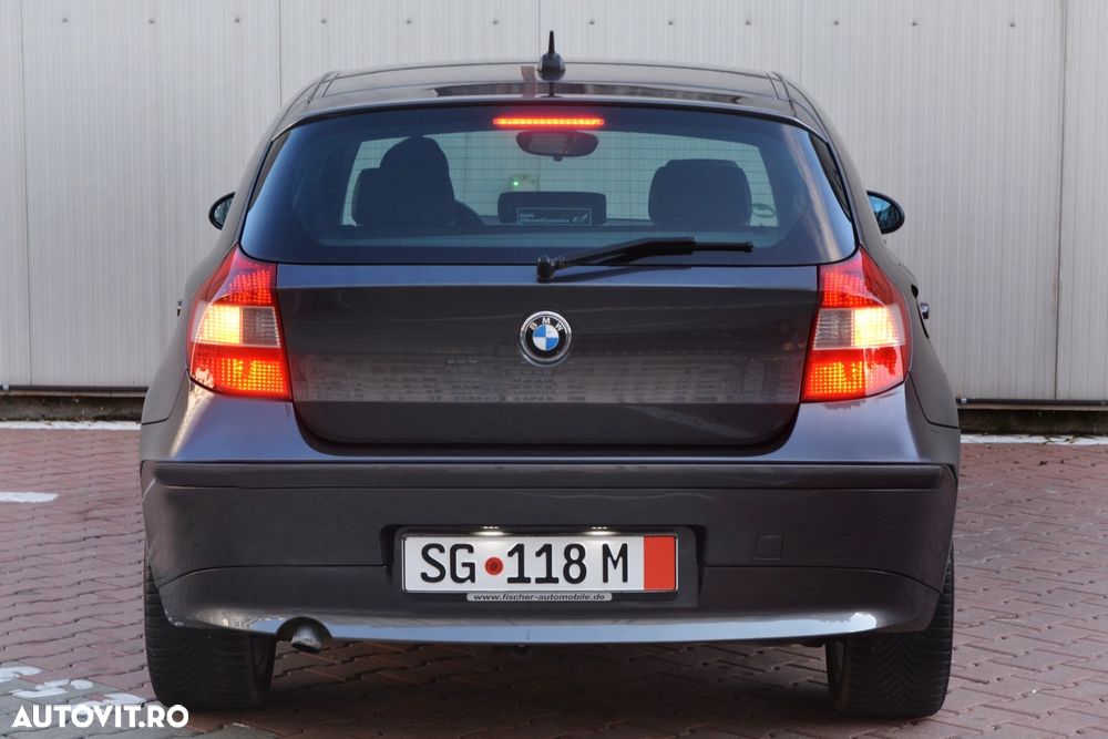 BMW Seria 1 120d - 3