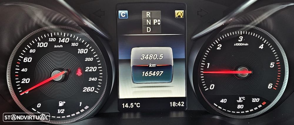 Mercedes-Benz GLC 220 d 4Matic 9G-TRONIC AMG Line - 12