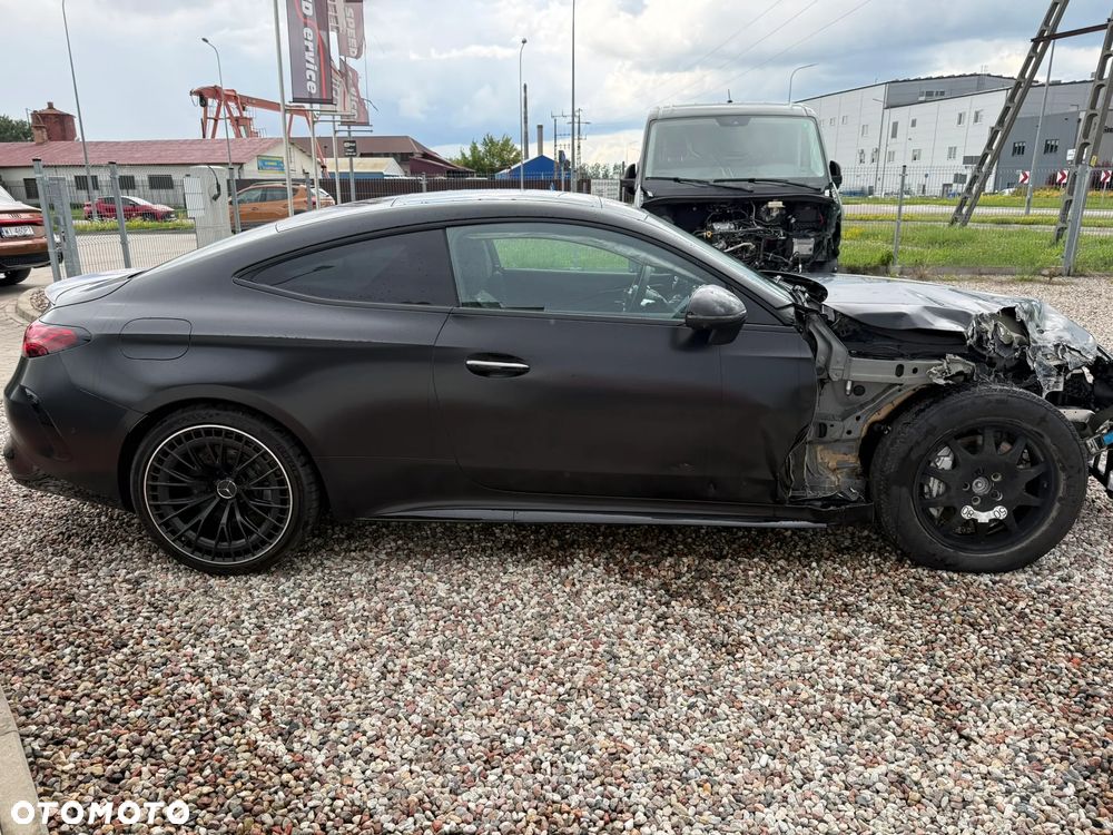 Mercedes-Benz CLE Mercedes-AMG 53 4MATIC+ AMG SPEEDSHIFT TCT 9G - 6