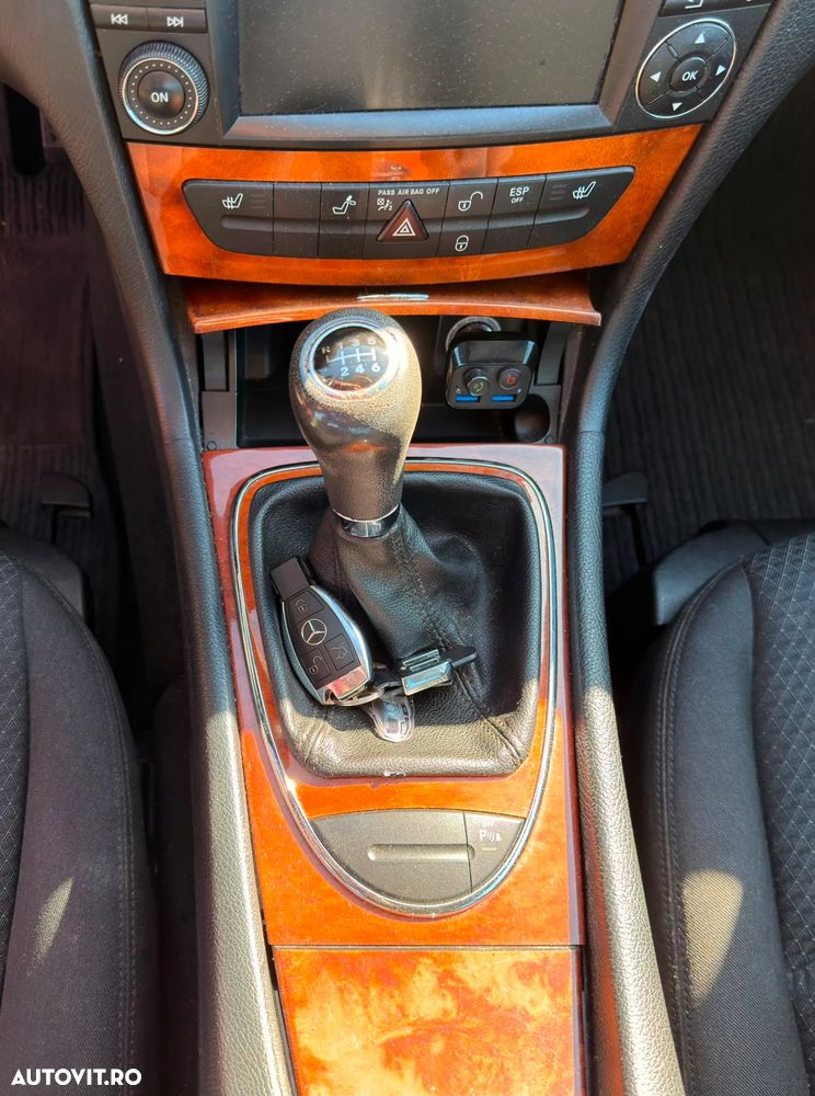 Mercedes-Benz E - 6