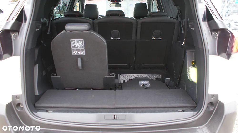 Peugeot 5008 1.5 BlueHDi GT S&S EAT8 - 23