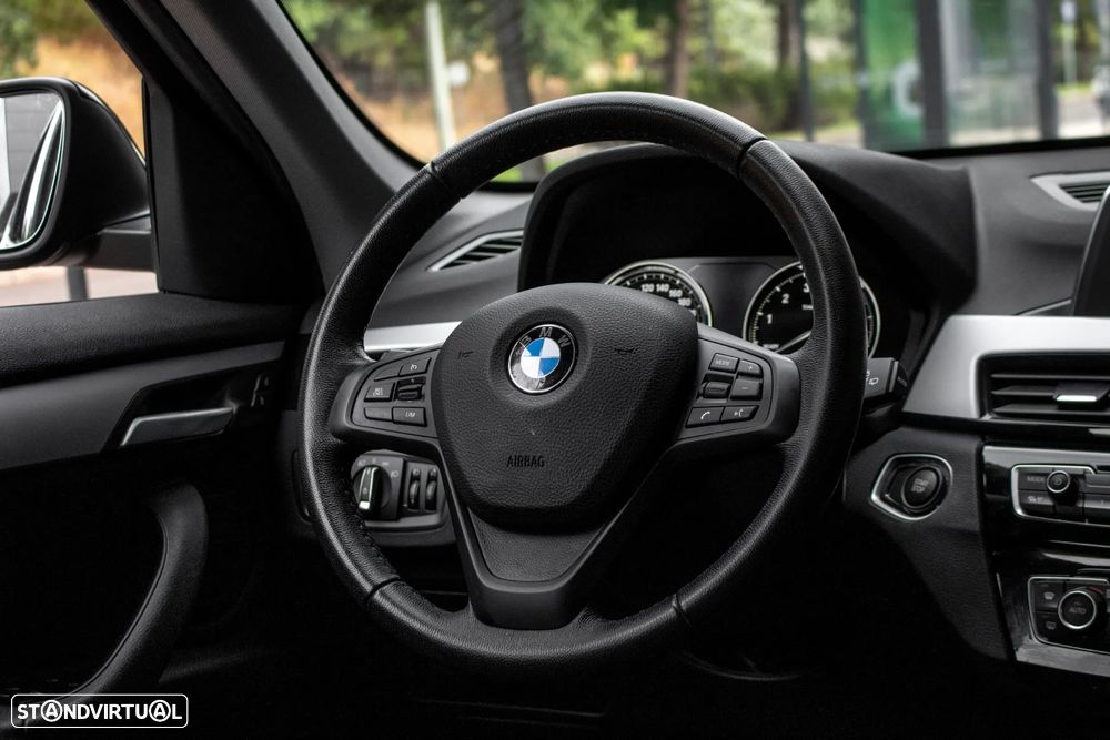 BMW X1 25 e xDrive - 31