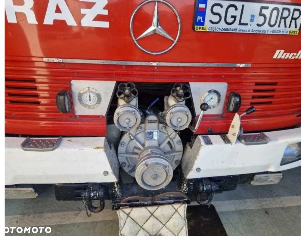 Mercedes-Benz 709 - 5