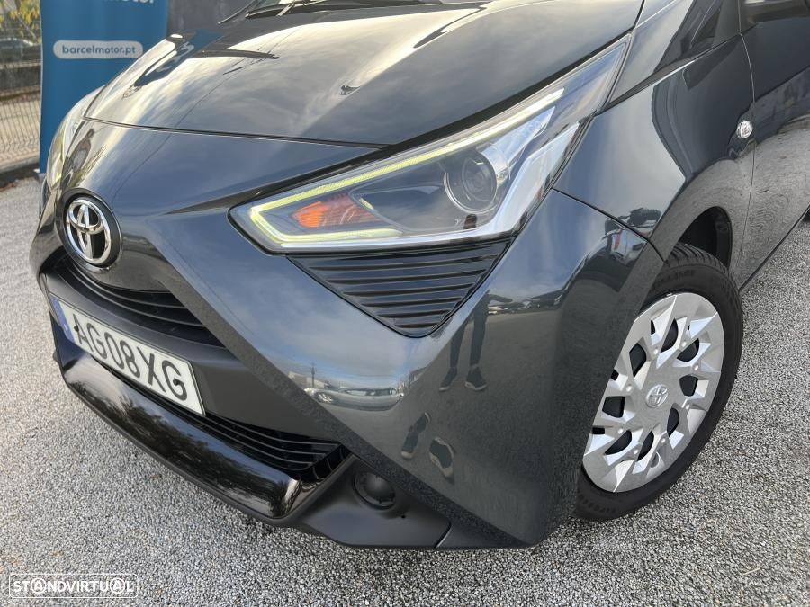 Toyota Aygo 1.0 X-Play+X-Touch - 11