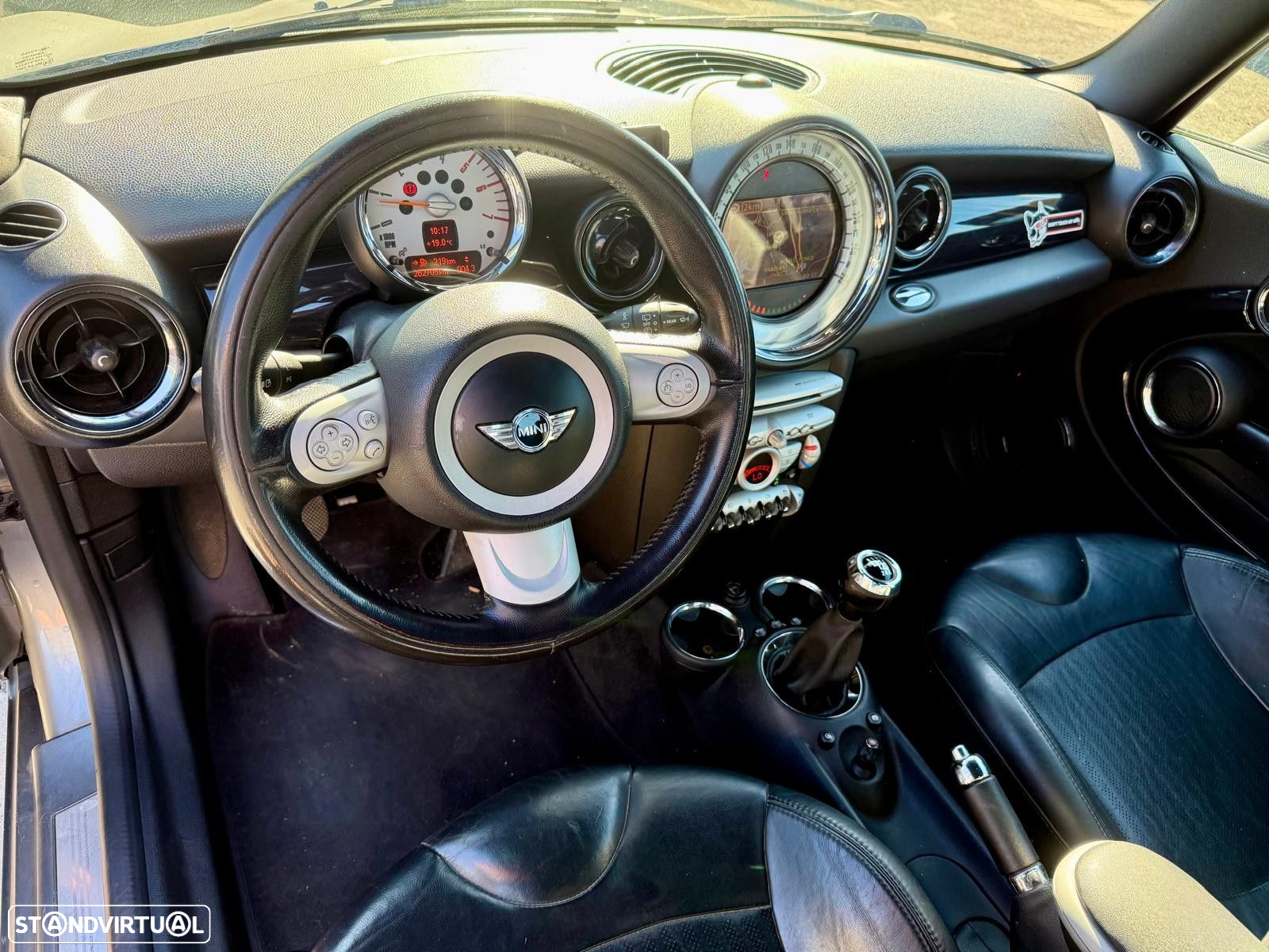 MINI 3 Portas Cooper D - 4