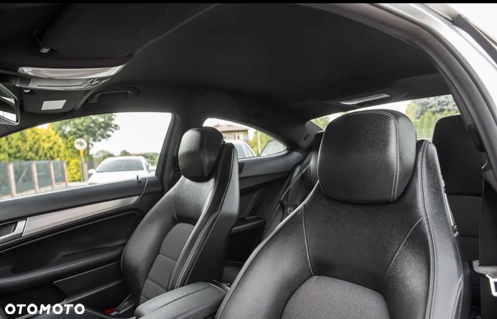 Mercedes-Benz Klasa C 200 Coupe 7G-TRONIC Edition - 19