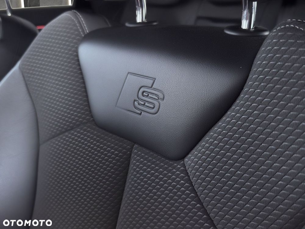 Audi Q3 - 17