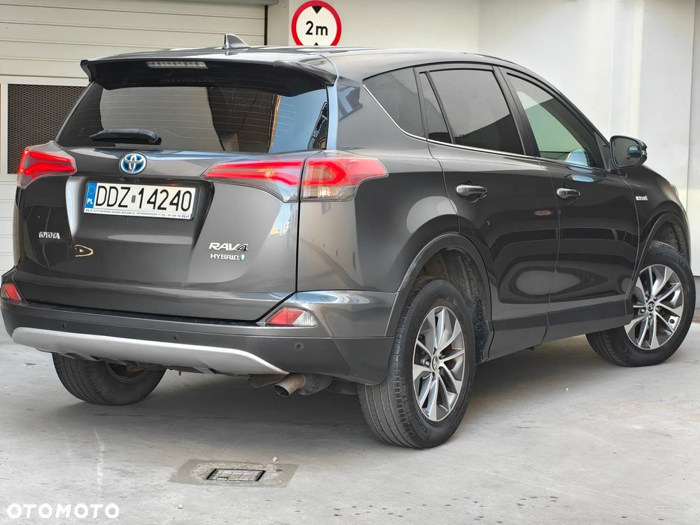 Toyota RAV4 Hybrid Premium 4x2 - 5