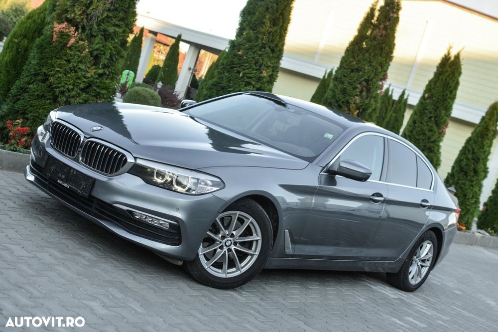 BMW Seria 5 520d xDrive Aut. - 9