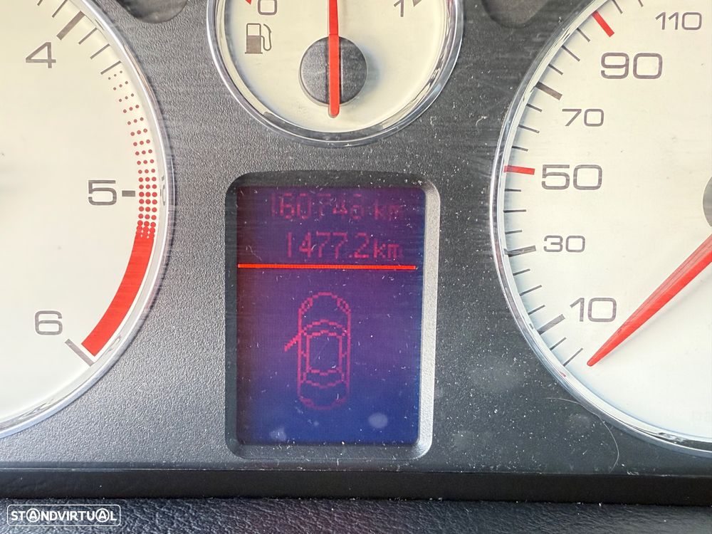 Peugeot 407 SW 2.0 HDi Executive - 27