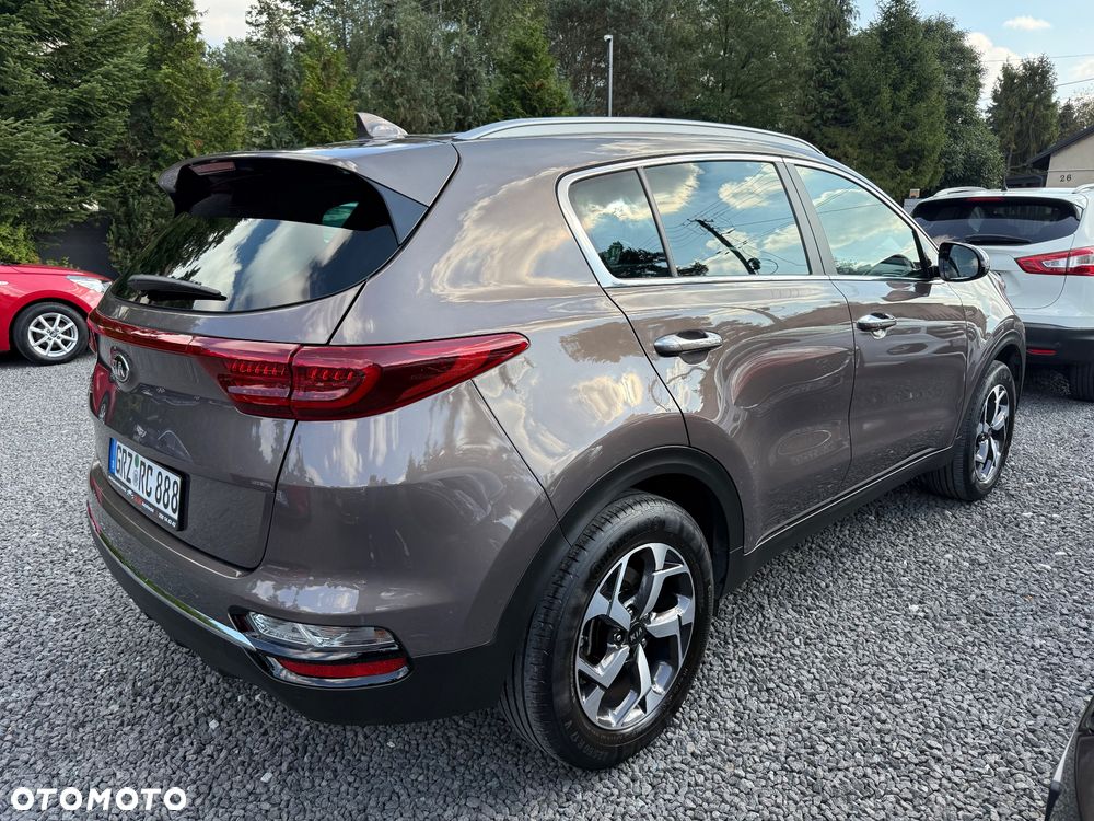 Kia Sportage 1.6 GDI 2WD Dream-Team Edition - 4