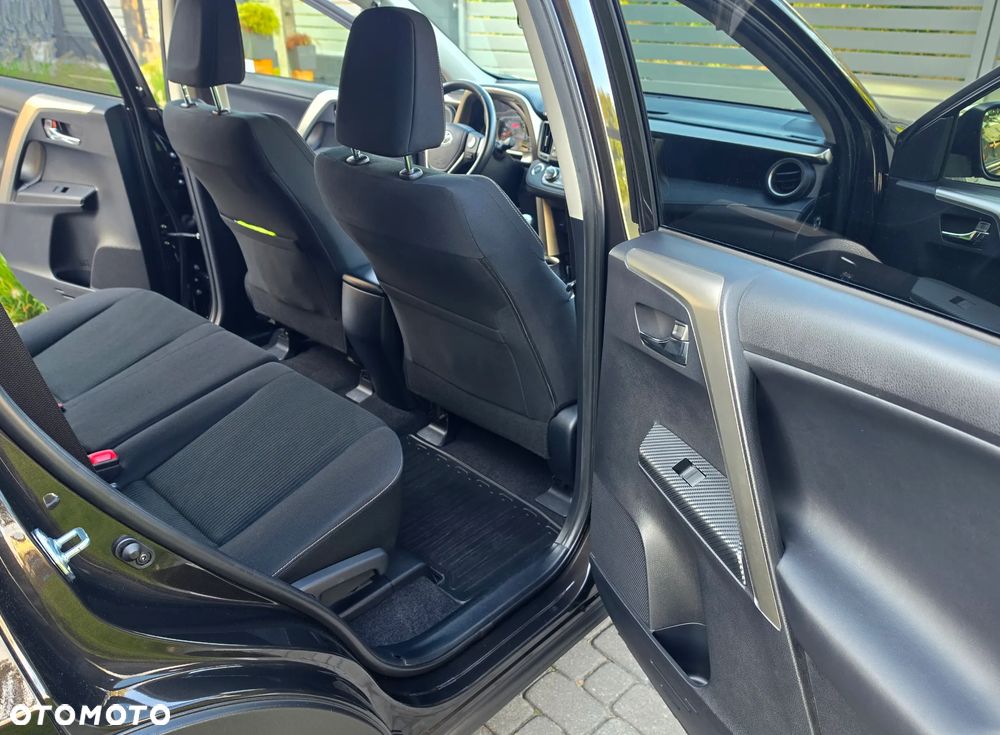 Toyota RAV4 2.0 Premium 4x4 - 27