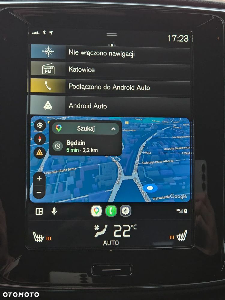 Volvo XC 40 D3 SCR Momentum - 24