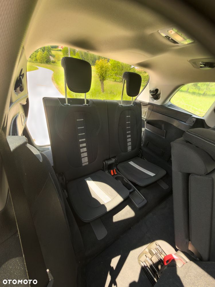 BMW Seria 2 218d Sport-Aut Sport Line - 18