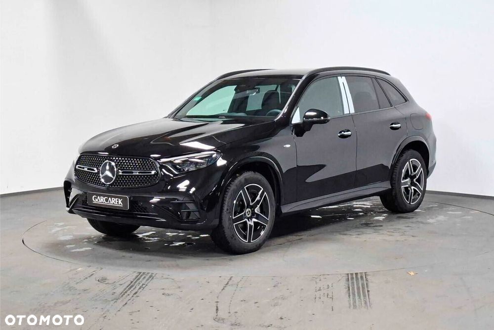 Mercedes-Benz GLC - 2