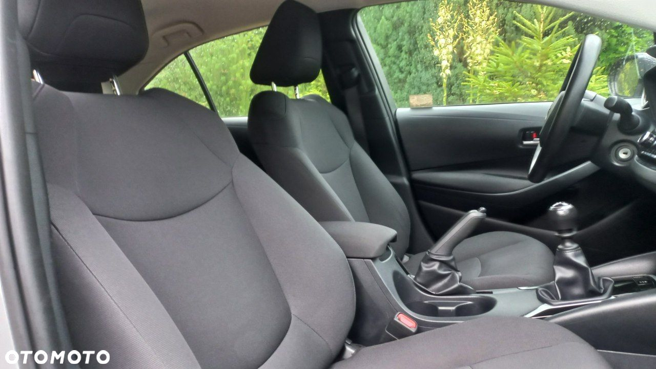 Toyota Corolla - 14