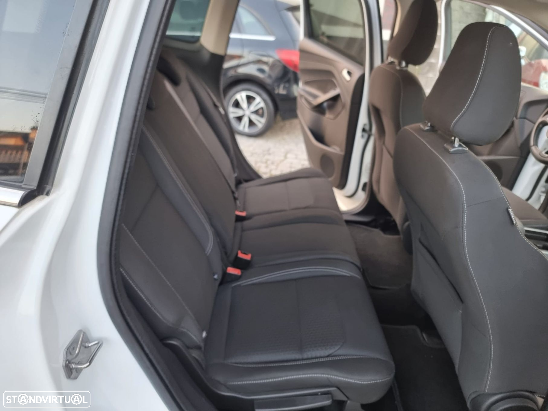 Ford Kuga 1.5 TDCi Titanium - 19