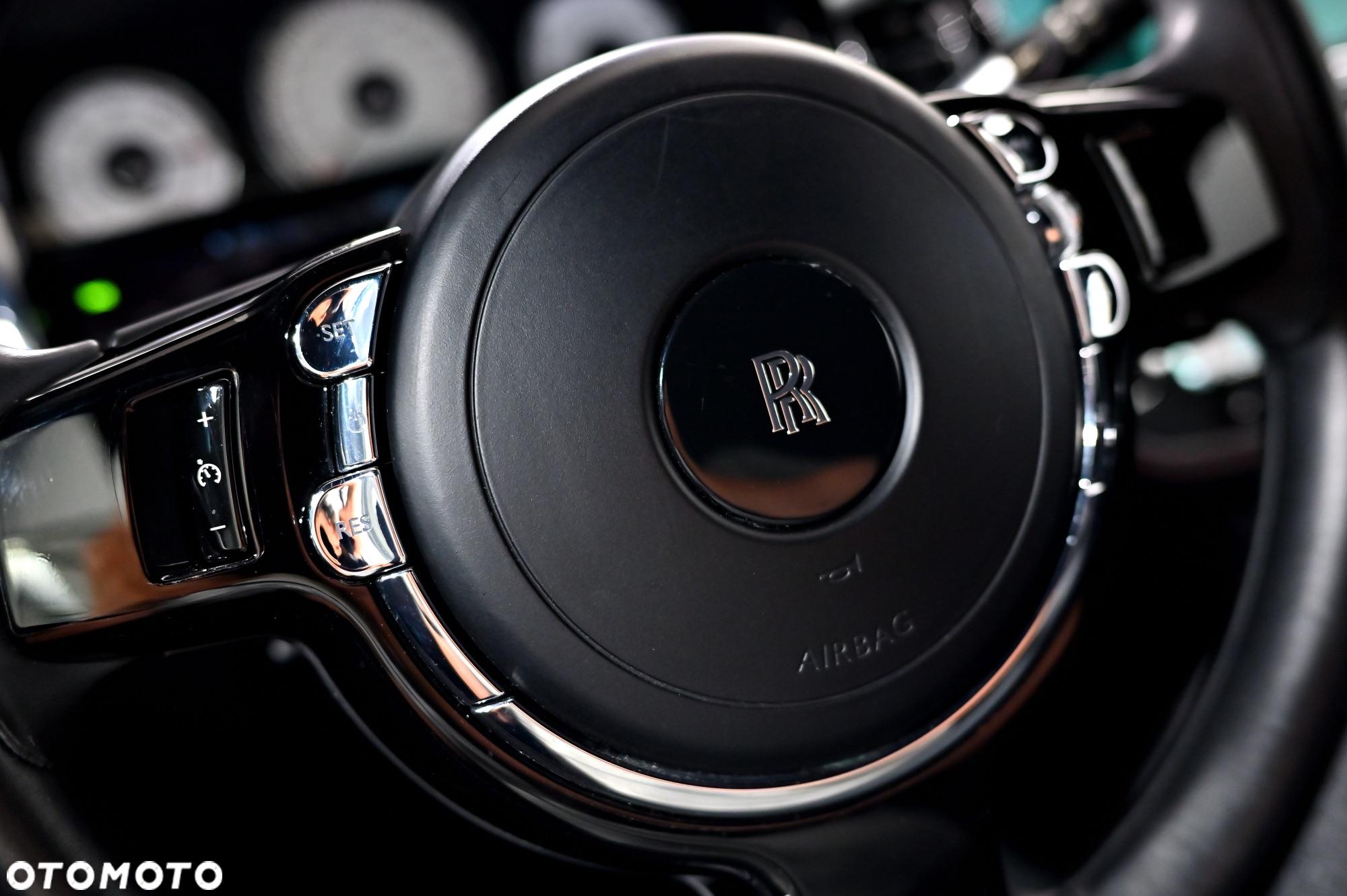Rolls-Royce Wraith Standard - 16