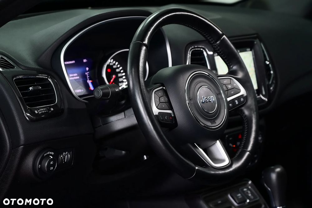 Jeep Compass 1.3 TMair Night Eagle FWD S&S DDCT - 23