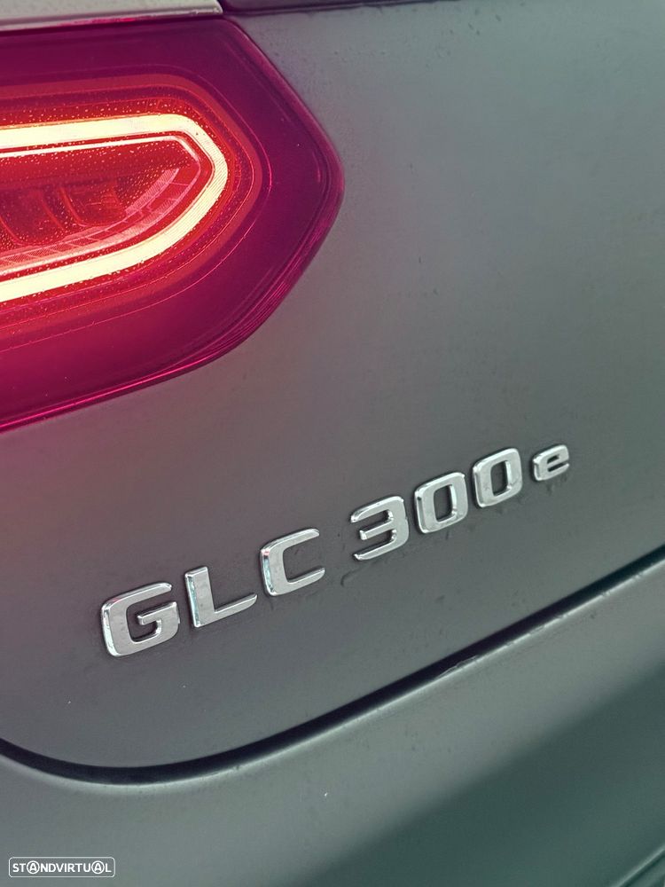 Mercedes-Benz GLC 300 e Coupe 4Matic 9G-TRONIC Avantgarde Advanced - 6