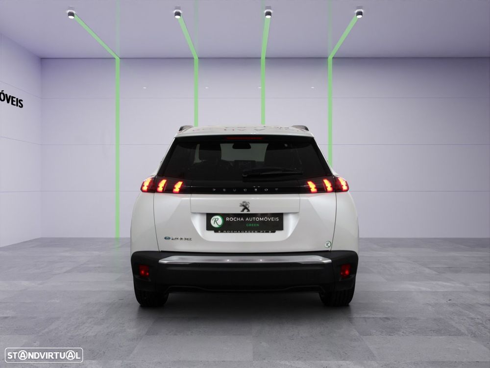 Peugeot e-2008 Allure Pack - 4