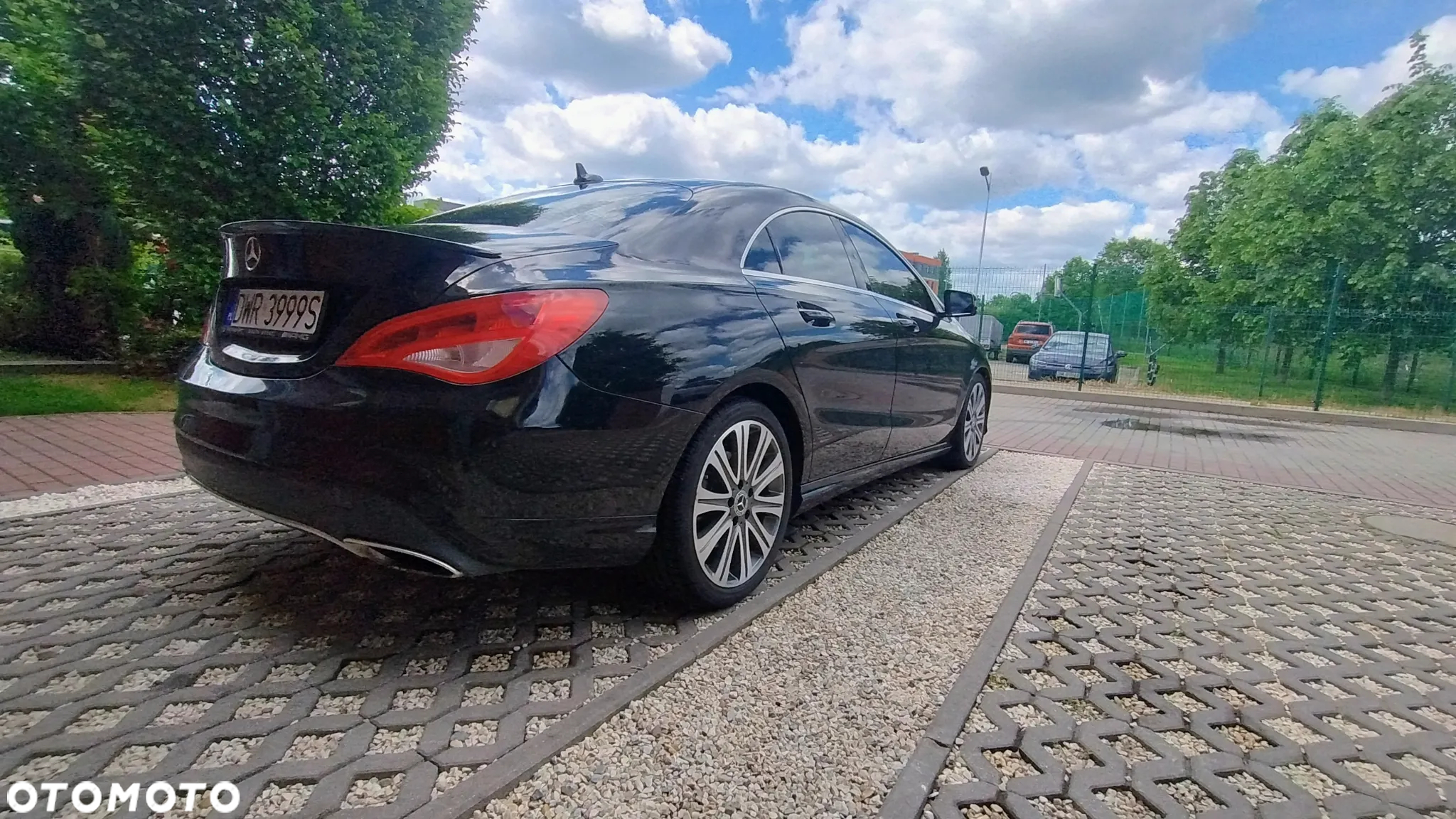 Mercedes-Benz CLA 250 4Matic 7G-DCT - 10