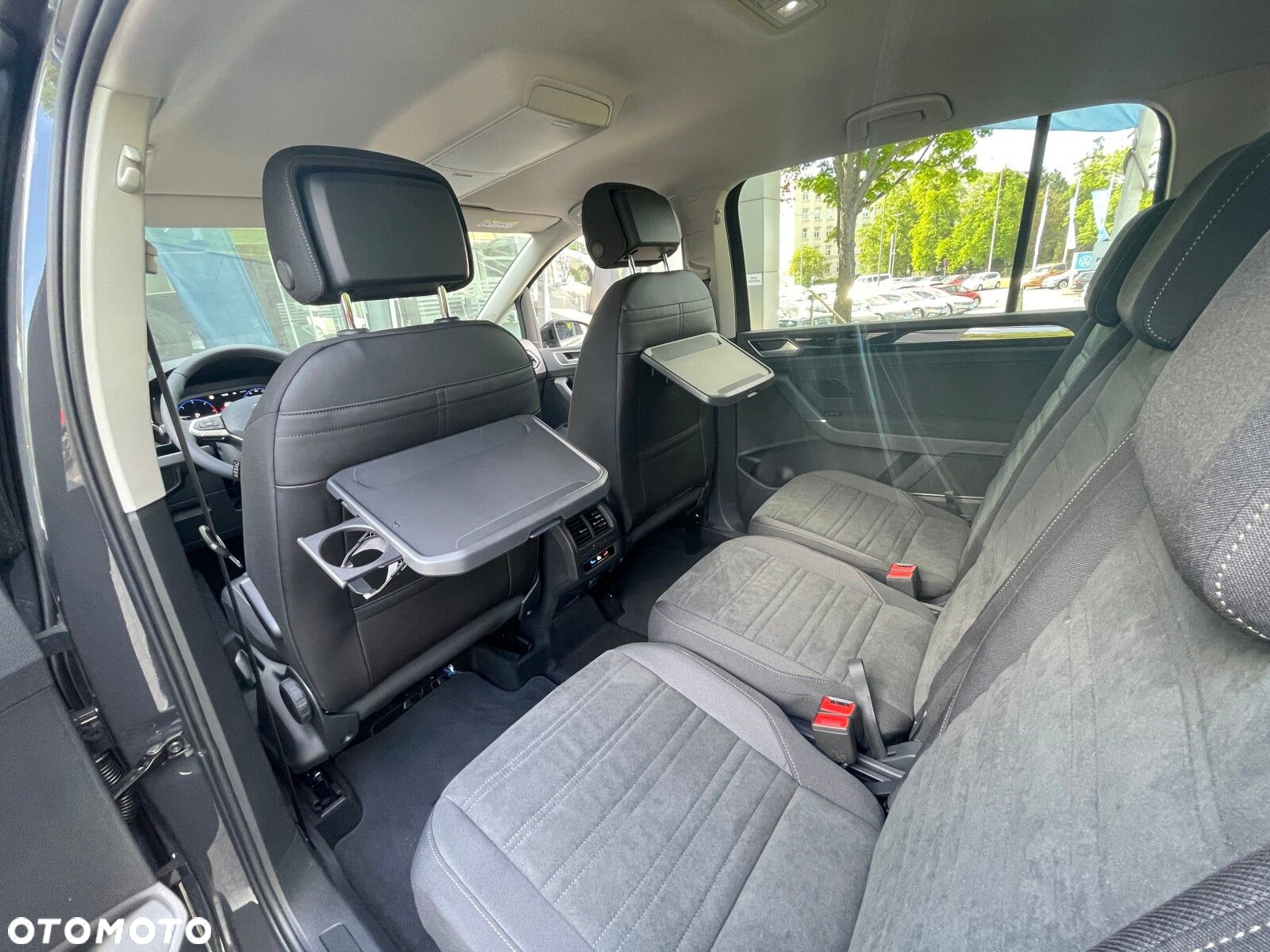 Volkswagen Touran 1.5 TSI EVO Highline DSG - 25