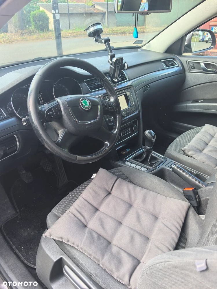 Skoda Superb 1.6 TDI Comfort / Active Greenline - 5