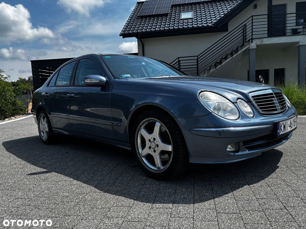 Mercedes-Benz Klasa E 500 7G-TRONIC Avantgarde - 3