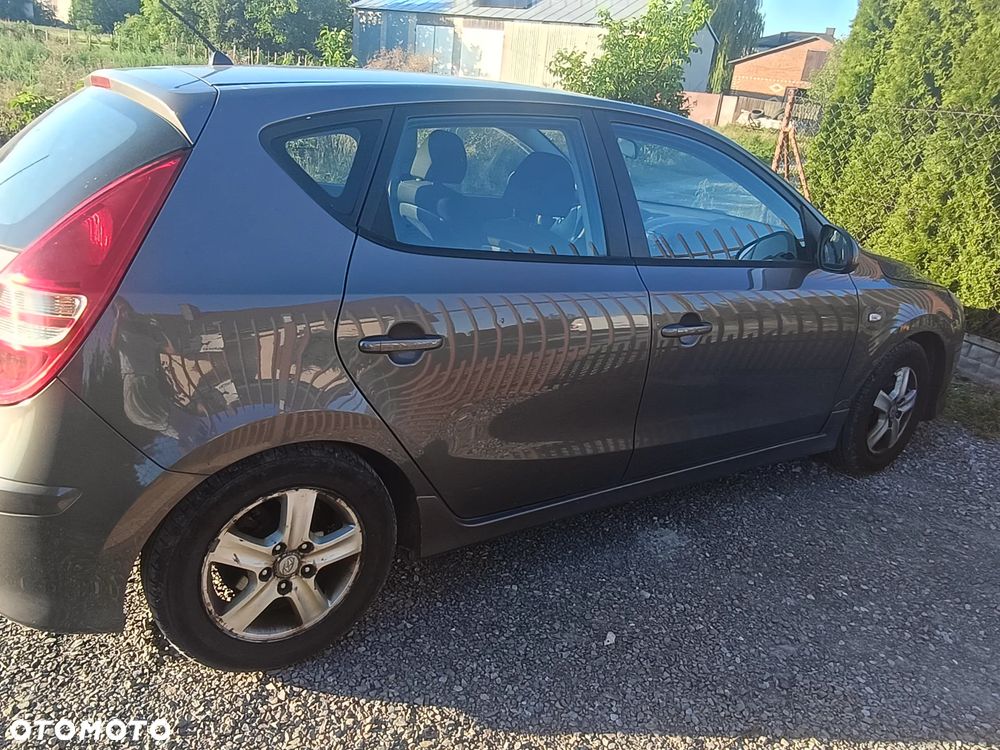 Hyundai i30 1.6 CRDi Blue Classic - 2