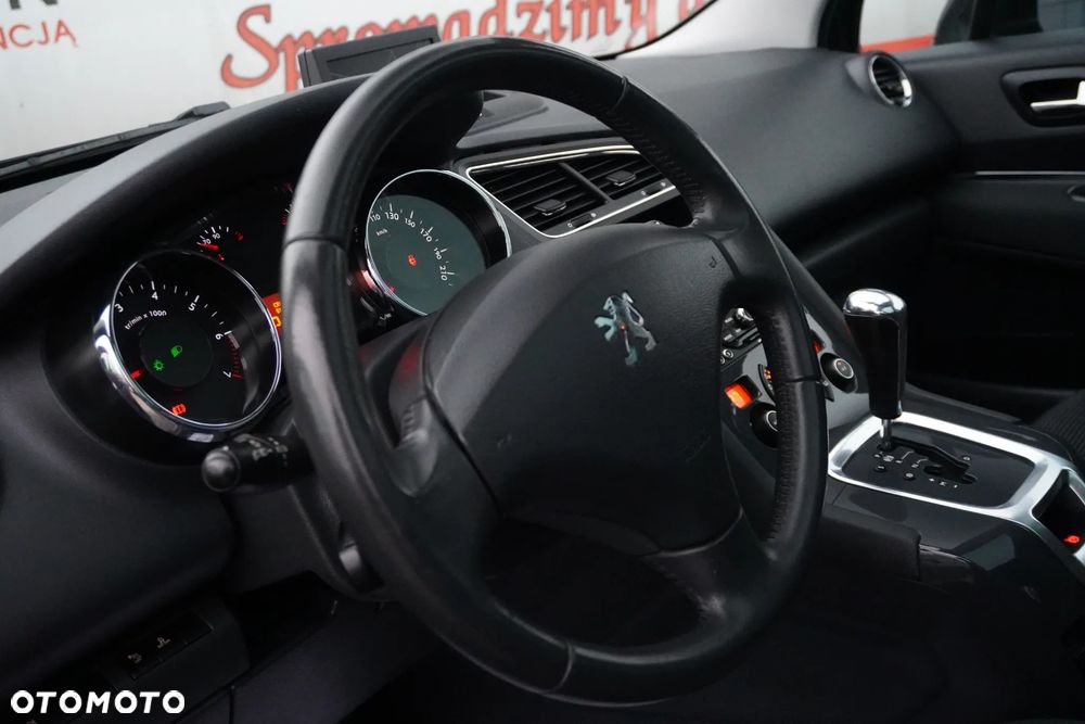 Peugeot 5008 1.6 THP Active 7os - 11