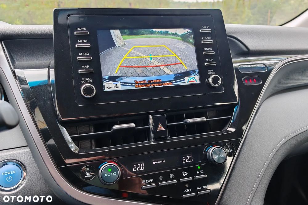 Toyota Camry 2.5 Hybrid Comfort CVT - 27