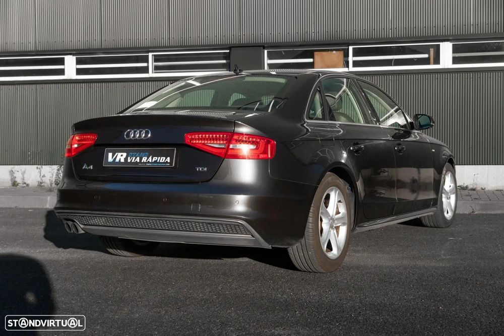 Audi A4 2.0 TDI Business Line S-line - 5