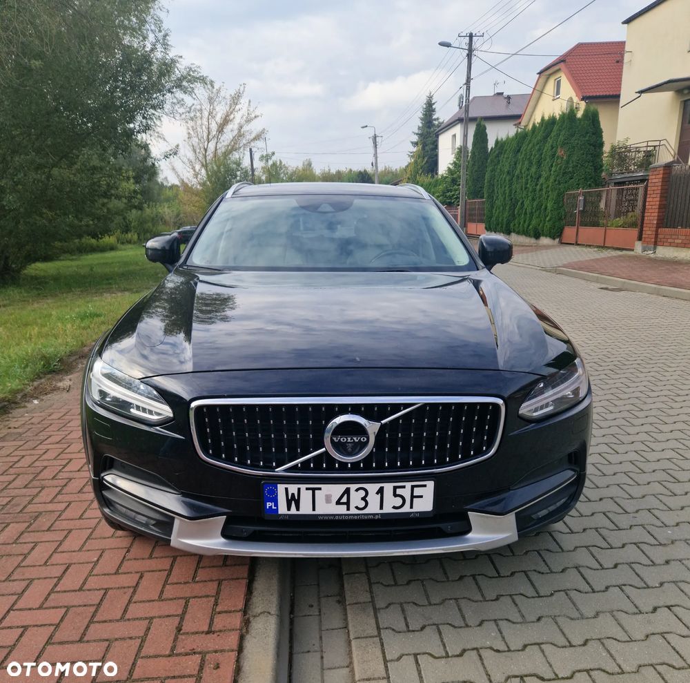 Volvo V90 Cross Country D5 SCR AWD - 2