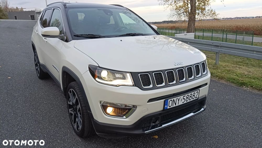 Jeep Compass - 1
