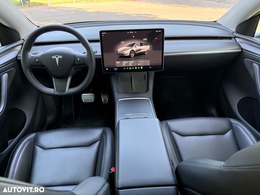 Tesla Model Y RWD - 6