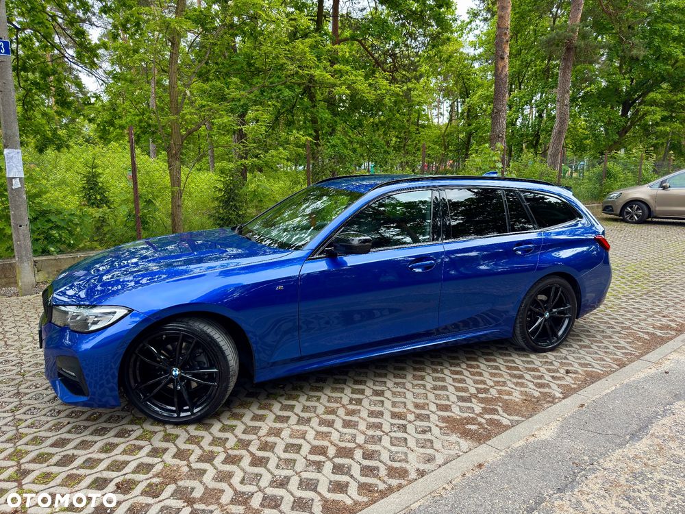 BMW Seria 3 320d xDrive M Sport Shadow sport - 9