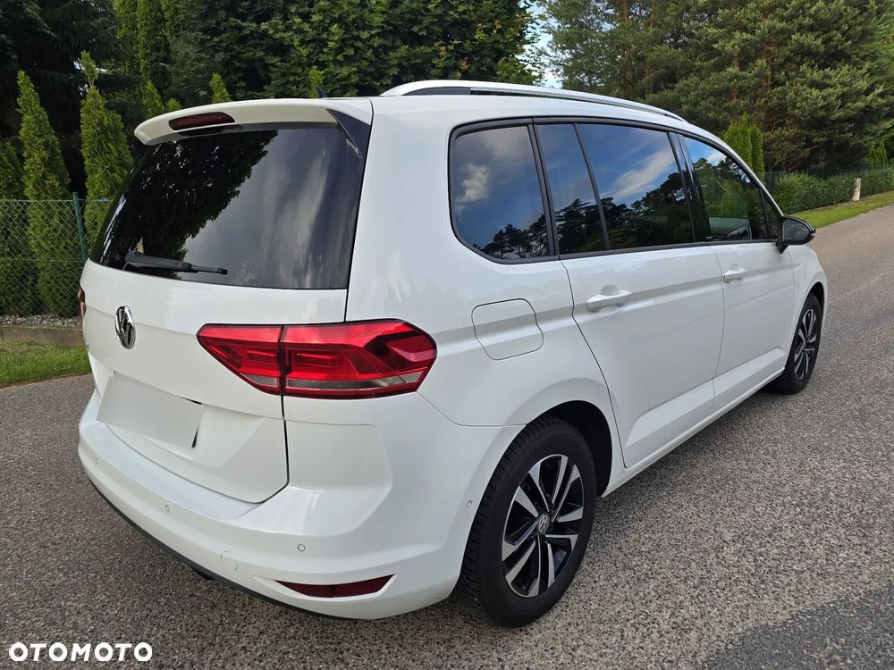 Volkswagen Touran 1.6 TDI SCR IQ.DRIVE - 4