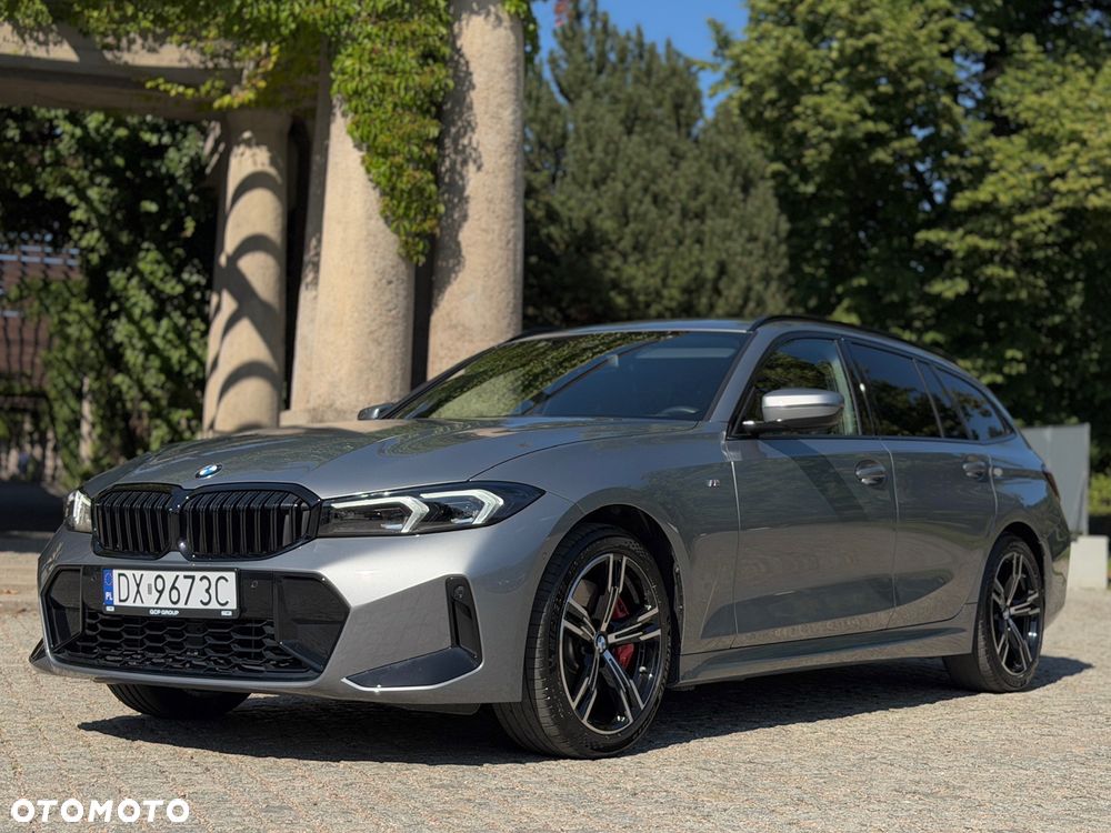 BMW Seria 3 330i xDrive M Sport sport - 2