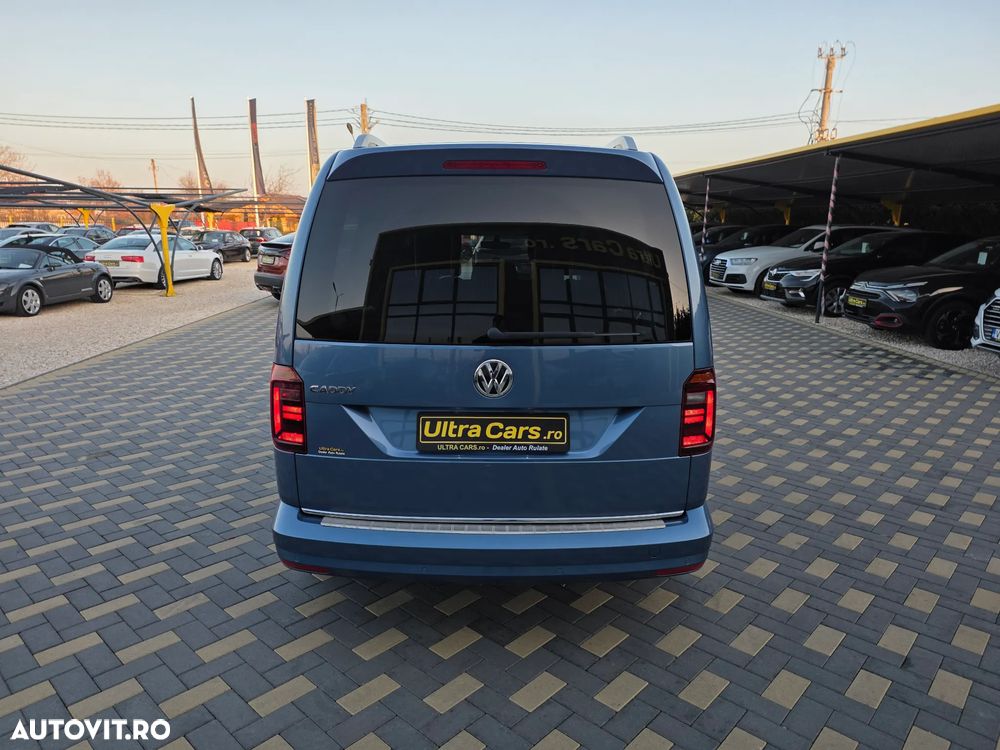 Volkswagen Caddy Maxi - 4