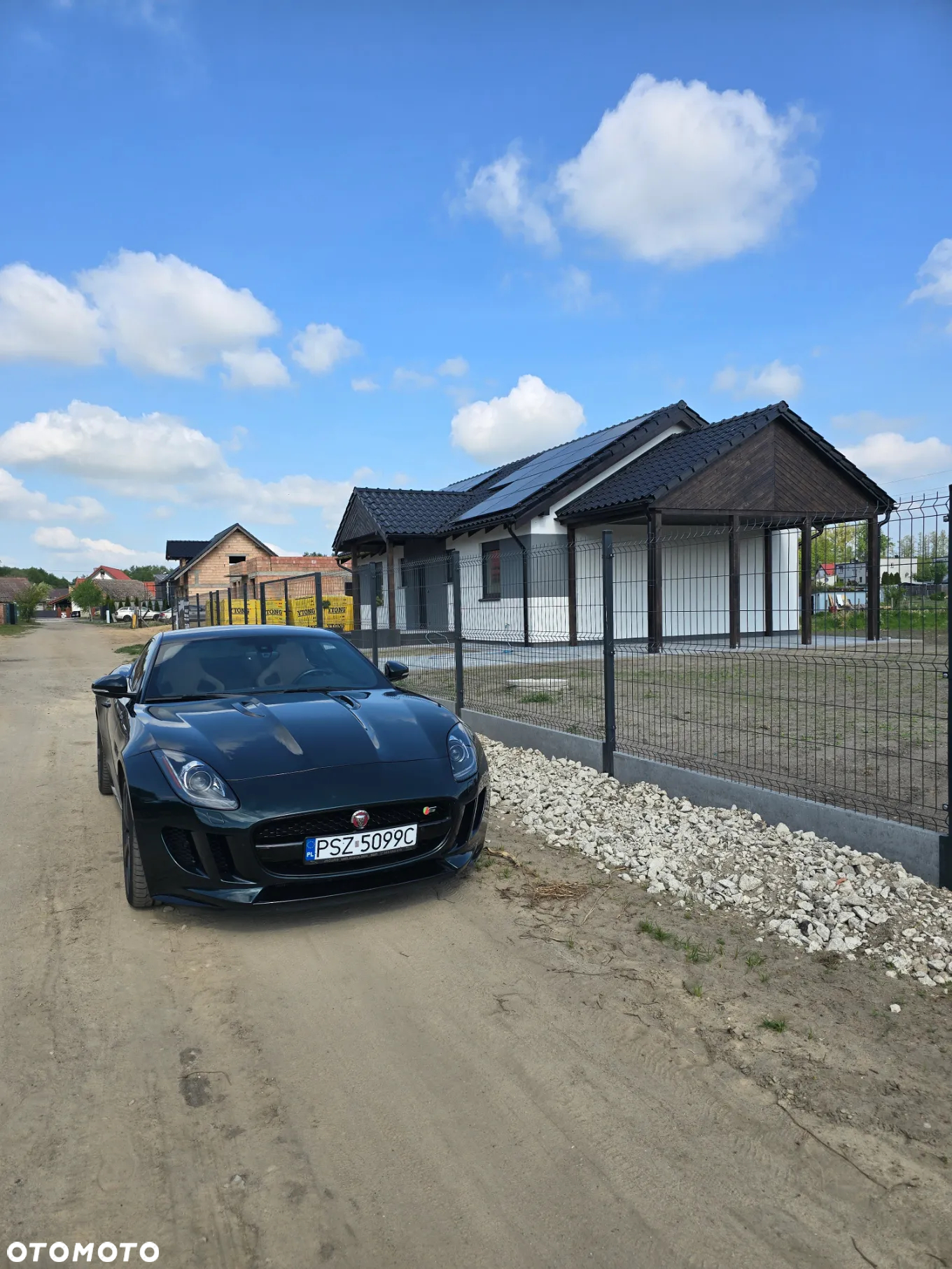 Jaguar F-Type - 14